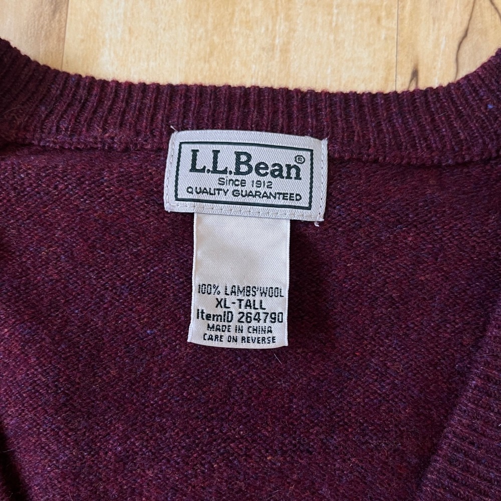 L.L. Bean Sweater Men's XLT 100% Wool Burgundy Classic Preppy Heritage Lodge - Picture 7 of 9